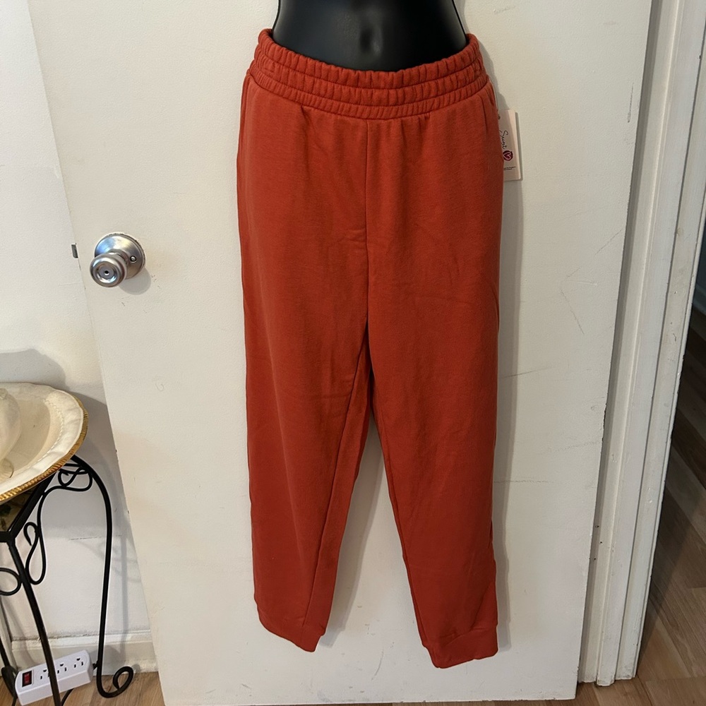 Secret Treasures Terracotta Lounge Pants